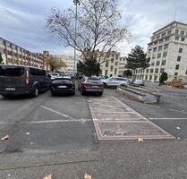 Parkplätze in Rüsselsheim Opel Werk - Rüsselsheim am Main