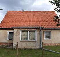 Haus mit Grundstück, zum wohnen, oder als WE-Haus in MV - Burow