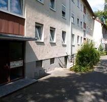 Willkommen Zuhause: 3-Zimmerwohnung im 2. Oberschoss mit Balkon! - Frankfurt am Main Sindlingen