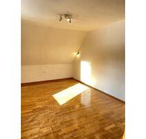3 - Zimmer Dachgeschosswohnung in Warmensteinach zu vermieten
