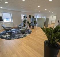 ATTRAKTIVE LADEN-SALON-STUDIO-BÜROFLÄCHE, IM BELIEBTEN RIGI-CENTER - Peißenberg