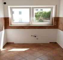 Ideal für Paare: 3,5 Zimmer-DG-Maisonettewohnung mit Balkon und Garage - Weissach im Tal