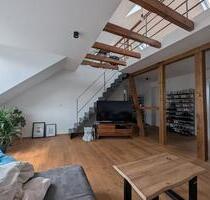 Hochwertige 5-Zimmer WG in Stuttgart Mitte zur Miete ab sofort