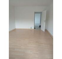 Schöne, renovierte 2-Zimmer-Wohnung - Düren Distelrath