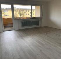 Neu renovierte 3-Zimmer-Wohnung mit Balkon ab sofort zu vermieten - Neumarkt in der Oberpfalz Altenhof