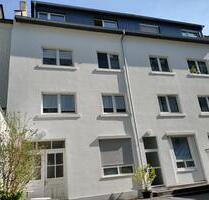 Charmante 2-Zimmer-Wohnung mit Gartenzugang in zentraler und ruhi - Wiesbaden Nordost