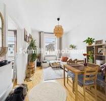 Helle Stilaltbau-Wohnung in F-Niederrad - Frankfurt am Main