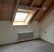 Dachgeschosswohnung - 620,00 EUR Kaltmiete, in Meitingen (PLZ: 86405)