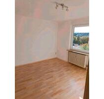 2 12 Zimmer Einliegerwohnung - 540,00 EUR Kaltmiete, ca.  66,00 m² in Niedernhall (PLZ: 74676)