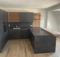 Verliebt auf den ersten Blick: 3-Zimmer-Charme mit Erker und Traumküche im Stadtteil St. Johannis - Nürnberg Kleinweidenmühle