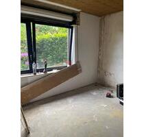 Ebenerdige 2 Zimmer Wohnung - 400,00 EUR Kaltmiete, ca.  52,00 m² in Kreuzau (PLZ: 52372)