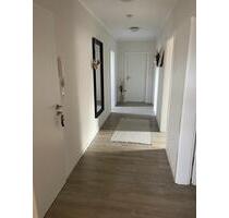 100 m² Wohnung im 2. OG zu vermieten - ruhig & zentral gelegen - Friesoythe