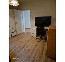 Esslingen ab sfort WG zimmer zu vermieten warm miete 610 euro - Esslingen am Neckar