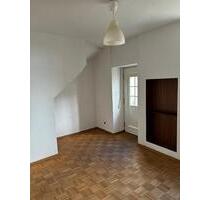 Wohnen im Weingut - 650,00 EUR Kaltmiete, ca.  72,00 m² in Westhofen (PLZ: 67593)