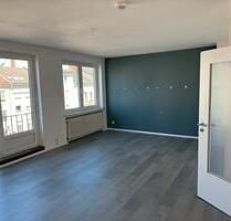 Helle 2,5 Zimmer Wohnung mit Balkon - Bremen Neustadt