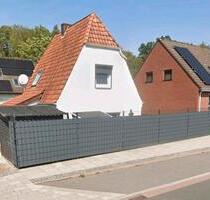 Einfamilienhaus in sehr guter Lage 120 m2 Wfl.,300 m2 Grundstück - Schwanewede