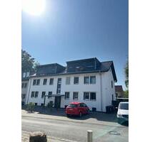 Wohnung Nähe Uni mit Küche Balkon elekt. Rollläden - Dortmund Huckarde