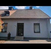 Moderne Stadtvilla 130 qm mit Garage Garten in Saarbrücken