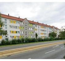 ++ Erstbezug nach Sanierung ++ Entscheiden Sie mit ++ - Plauen Bahnhofsvorstadt