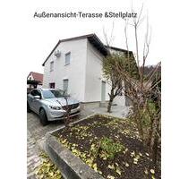 Zwei Personen Haus. - 1.450,00 EUR Kaltmiete, ca.  70,00 m² in Laudenbach (PLZ: 69514)