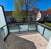 Schöne Wohnung mit Balkon in Reisholz - Düsseldorf Stadtbezirk 9