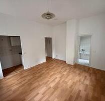 Wunderschöne Hochparterre-Wohnung in Gera-Debschwitz-West