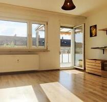 3 ZKB mit EBK Stellplatz und Balkon - Bad Dürkheim