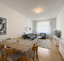 Charming 3-room Altbau apartment with elevator - Berlin Pankow