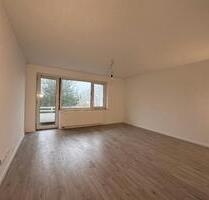 Große 6 Zimmer Wohnung mit 2 Loggias im Sanierungsprozess - Rentfort, Gladbeck (3. OG Li + Re)