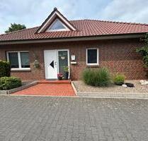 Freistehender Bungalow in zentraler Lage - Werlte