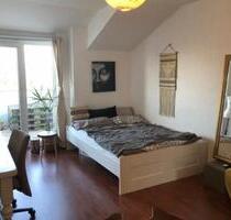 Schöne Dachgeschoss Wohnung mit Blick über Dortmund Barop