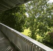 Helle 4-Zimmer-Wohnung mit Balkon in SchöfwegMutzenwinkel