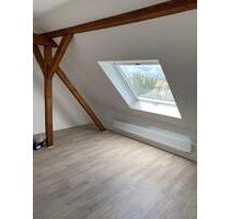 WG Zimmer 3er WG mit Balkon direkt am Bahnhof - Erfurt Daberstedt