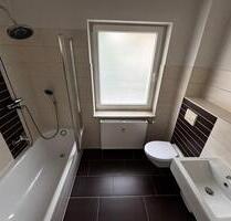 2 Raum Wohnung - 250,00 EUR Kaltmiete, in Crimmitschau (PLZ: 08451)