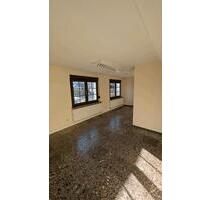 Gewerberäume zu vermieten - 400,00 EUR Kaltmiete, ca.  55,00 m² in Stadtroda (PLZ: 07646)