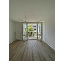 **Luxuswohnung mit Balkon !!** - 1.107,00 EUR Kaltmiete, ca.  82,00 m² in Aachen (PLZ: 52062) Aachen-Mitte