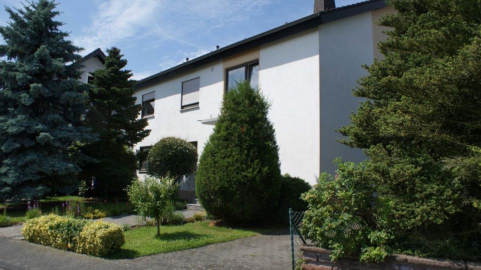 Großzügie Wohnung in ruhiger gepflegter Lage in Bruchausen - Unkel