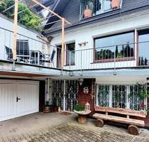 GUESTHOUSE ♡ Ferienwohnung Ennepetal im Heilenbecker Tal 100 m²
