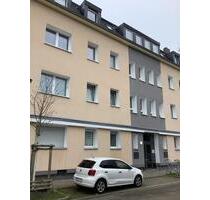 Klasse 2-Zimmer-Wohnung mit Balkon, komplett renoviert! - Essen Stadtbezirk III