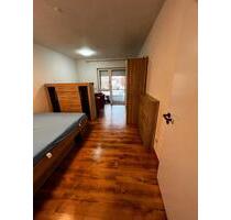 Renovierte 1-Zimmer-Wohnung in Ensdorf