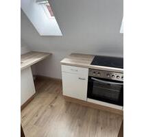 2-Zimmer DG-Wohnung Altbau frisch renoviert - Schorndorf