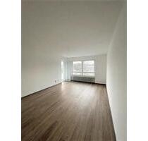 Zentral und beste ÖPNV-Anbindung! 3-Zimmer-Wohnung mit Loggia - Kempten (Allgäu)