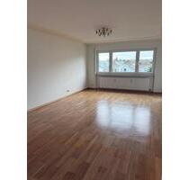 Großzügige,helle 3,5 -Zimmer-Wohnung zu vermieten in Eglosheim - Ludwigsburg