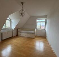 Lichtdurchflutete 5-Zimmer-Maisonettewohnung - Schwülper