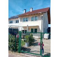 DHH zur Miete - 2.000,00 EUR Kaltmiete, ca.  180,00 m² in Bad Liebenzell (PLZ: 75378)