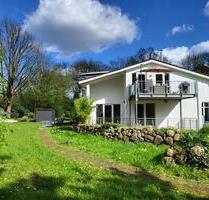 moderne Wohnung mit Balkon und Garten im Volksdorfer Randgebiet - Ahrensburg