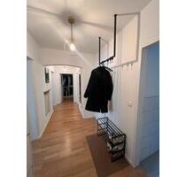 BIETE: 2,5 Zimmerwohnung in Berg am Laim - München