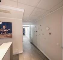 95,5 qm Praxisräume in der Oranienburger-Ecke Augststr. mit Aufzug - Berlin Mitte