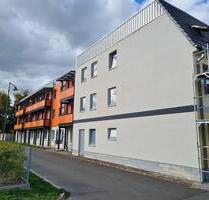 Frisch renovierte 2-Raumwohnung mit Einbauküche und Stellplatz in Sondershausen – Modern und komfortabel zur Miete