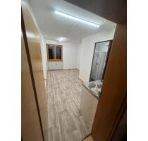 Absofort 1-Zimmer mit eigenem Bad & Küche – alles in der Nähe - Cham